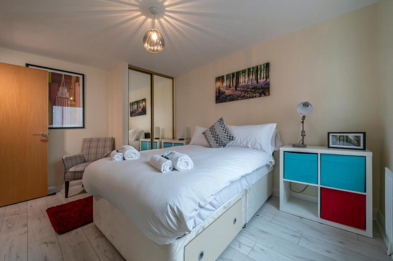 1 Bd Apt In Historical W Belfast Close To Centre Exteriér fotografie