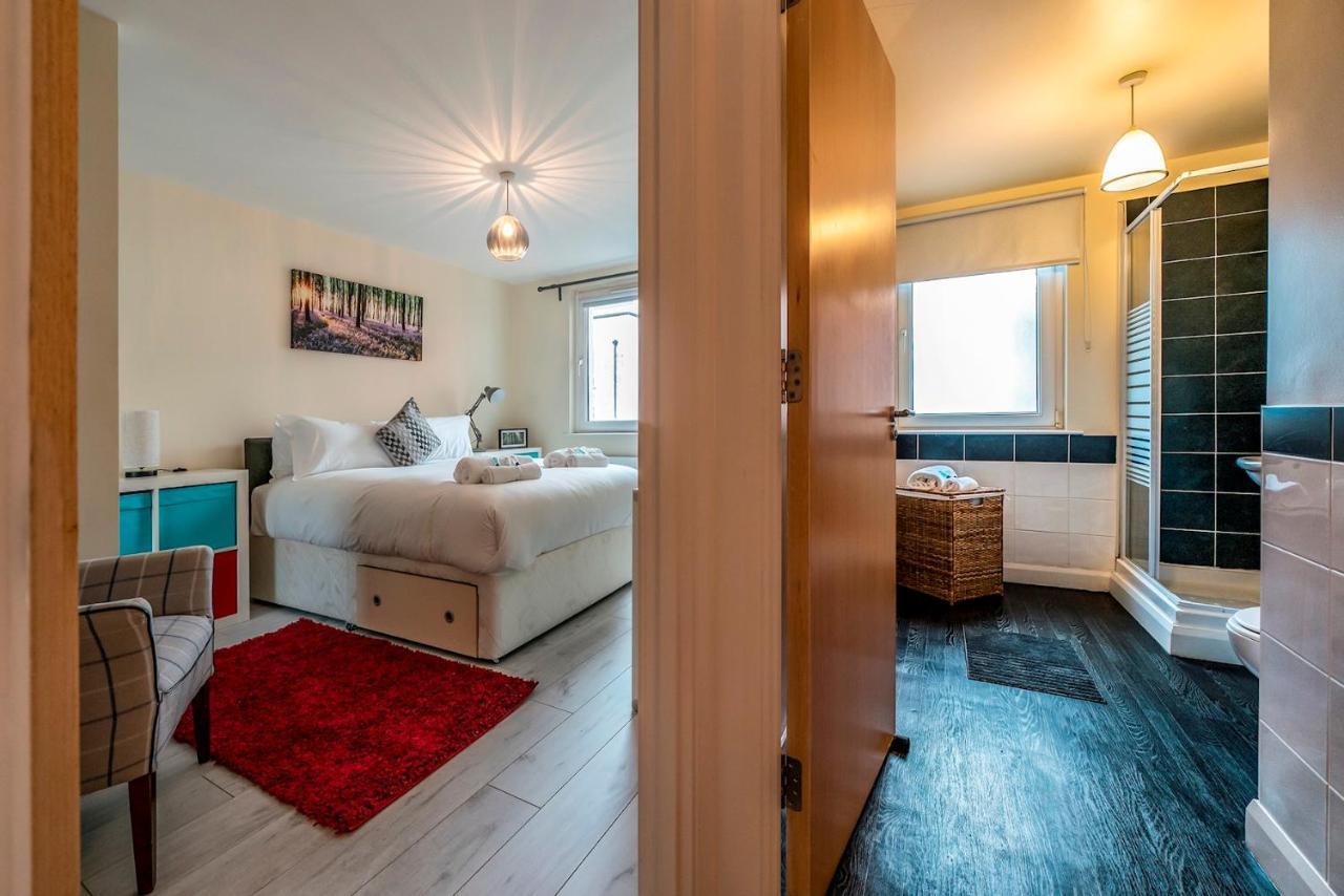 1 Bd Apt In Historical W Belfast Close To Centre Exteriér fotografie